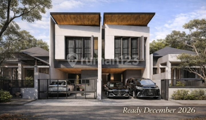 For Sale: House in Gayungsari Barat, Gayungan, Near Royal Plaza