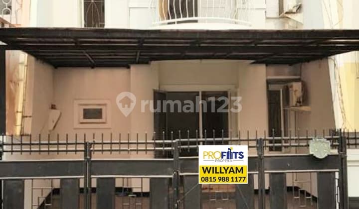 Nice 2-Story House Near Mall in Puri, Kembangan, West Jakarta