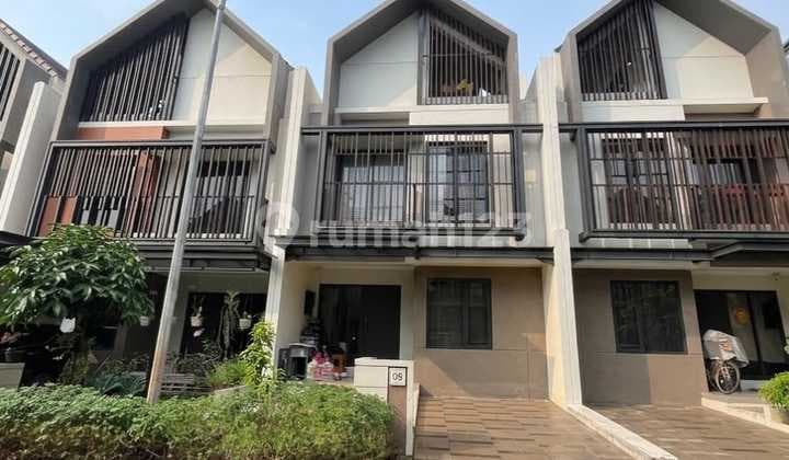 Dijual Rumah Cluster Leonora 3 Lantai Attic House Gading Serpong