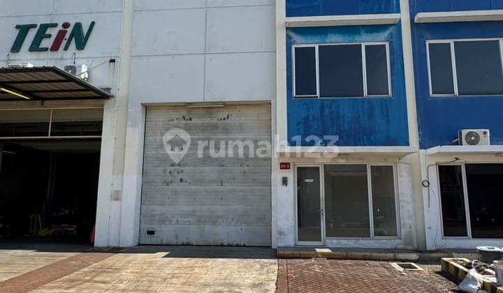 For Rent and Sale Warehouse in the 3 Business Center Karawang Industrial Area