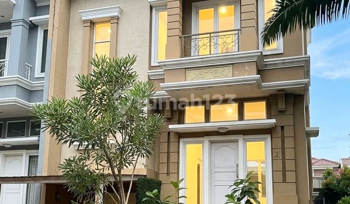 Dijual Super Rugi 1M Dibawah Harga Pasaran Rumah Hook Karelia Village Gading Serpong Dijual Super Rugi 1M Dibawah Harga Pasaran Rumah Hook Karelia Village Gading Serpong