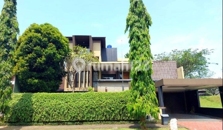 Rumah Mewah Lokasi Strategis di DE BRASSIA DE PARK