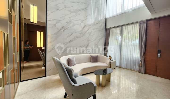 Dijual Cepat Cluster Lyndon Navapark Type 12