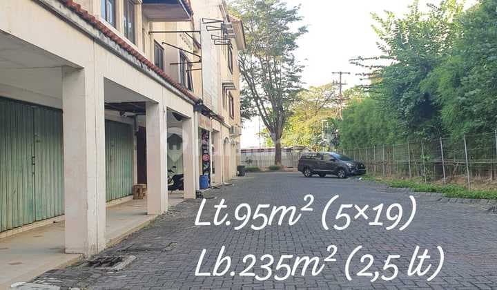 Dijual Ruko Strategis Cocok untuk Usaha di Pakuwon Indah (L N)