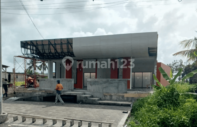 Disewakan Bangunan Strategis 100 M² Badung (Min 3 Thn)