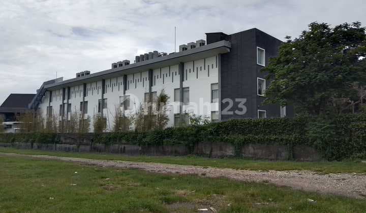 Dijual Tanah + Bangunan 7.350 M2 di Canggu, Badung