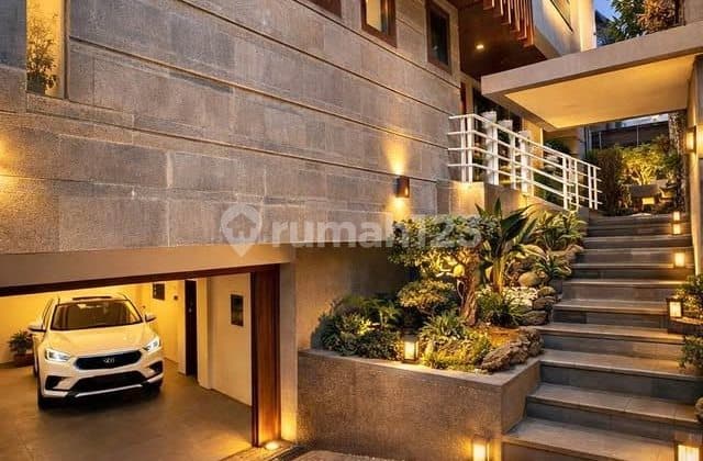 Dijual Villa 6 KT Full Furnished - Denpasar