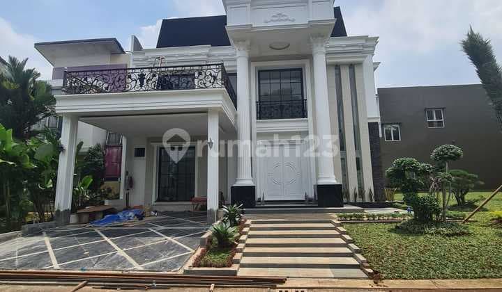 Rumah mewah classic modern ada kelebihan tanah di Icon cosmo