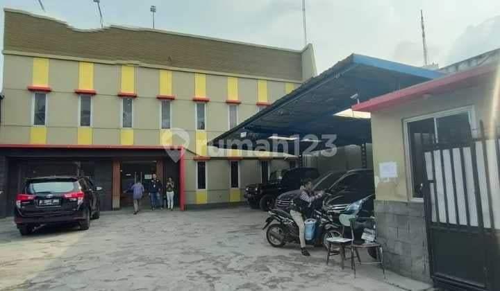 Kavling komersil bonus bangunan di pinggir jalan tol kebun jeruk jakarta barat