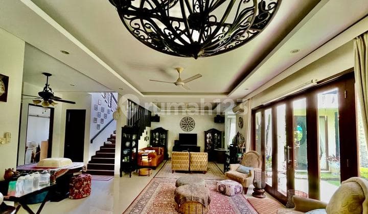 For quick sale: West-facing semi-furnished townhouse in Durentiga