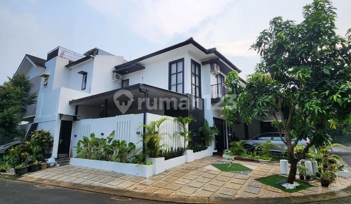 Rumah Siap Huni 2lantai Hoek Rapi, Bersih Bagus Di Bsd
