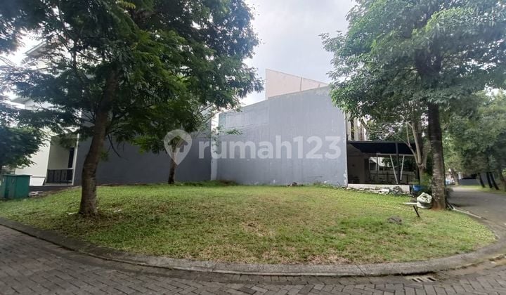 Kavling hoek Cantik Selatan Barat Di Eminent Bsd City