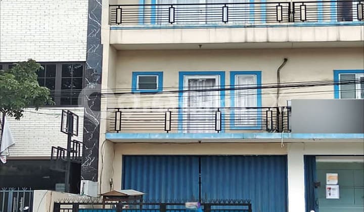 Ruko Kencana Loka BSD, Serpong, Tangerang Selatan, Banten