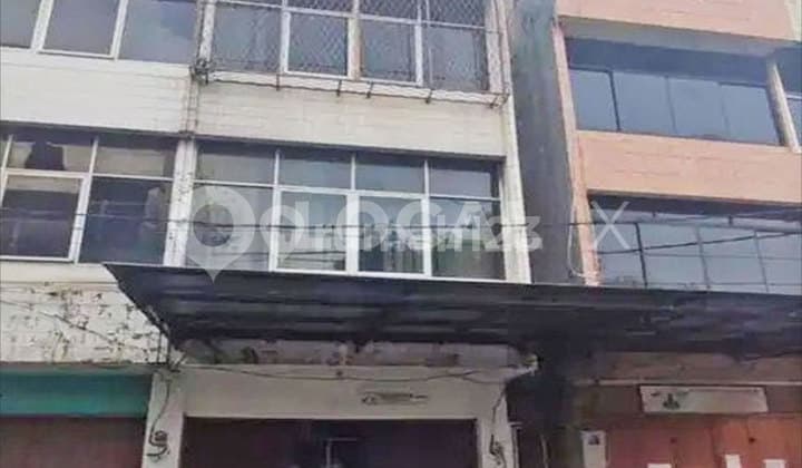 Ruko Letjen Suprapto, Cempaka Putih, Jakarta Pusat