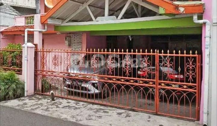 Rumah Cempaka Putih Barat Cempaka Putih, Jakarta Pusat