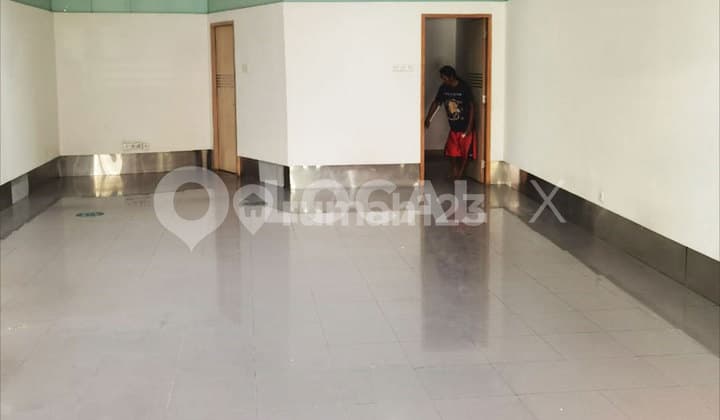 Ruko Sukarjo Wiryopranoto, Gambir, Jakarta Pusat