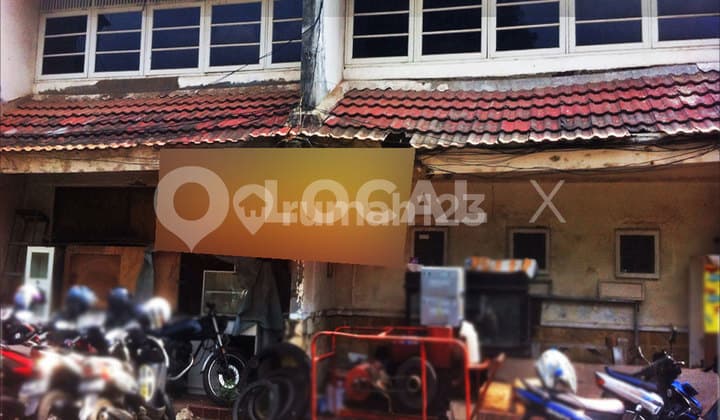 Ruko Taman Pegangsaan Indah Kelapa Gading, Jakarta Utara