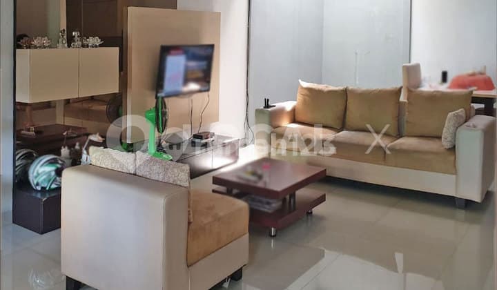 Rumah Teluk Tapian Nauli Sukapura, Cilincing, Jakarta Utara