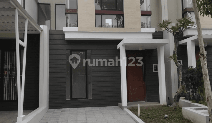 Dijual Rumah Northwest Lake Blok 2 Lantai Citraland