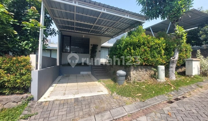 Disewakan Rumah Villa Taman Dayu