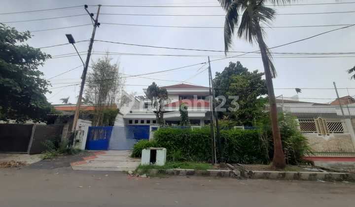 Disewakan Pusat Kota Jl. Anwari