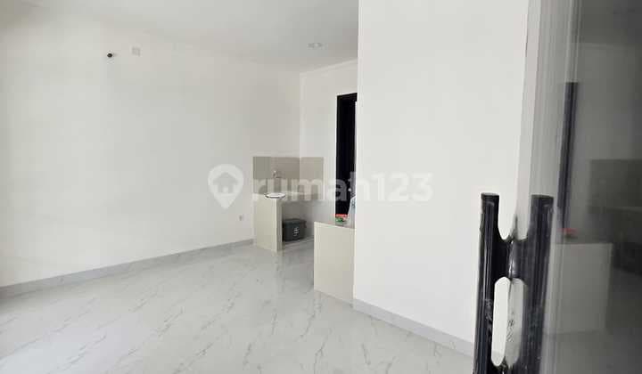 Rumah Minimalis Hookdan Siap Huni di Bukit Nirmala Pantai Indah Kapuk 2.