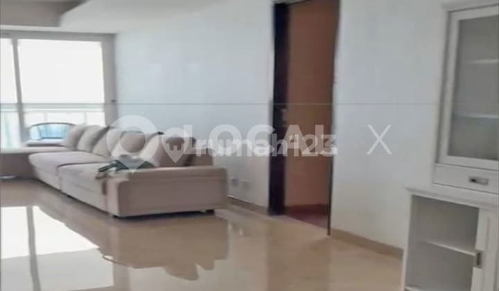 Apartemen Royal Springhill Tower Bouvardia Lt.35, Kemayoran, Jakarta Pusat