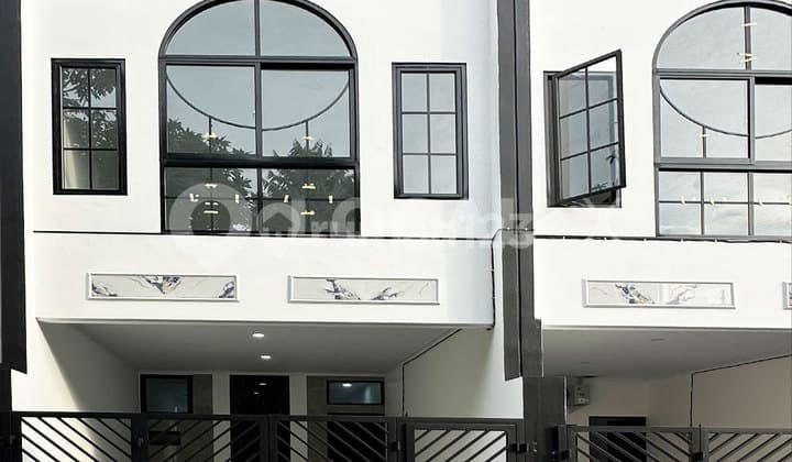 West Duku House, Tanjung Duren, West Jakarta