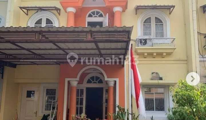 Dijual Cepat Rumah di Raffles Hills ..