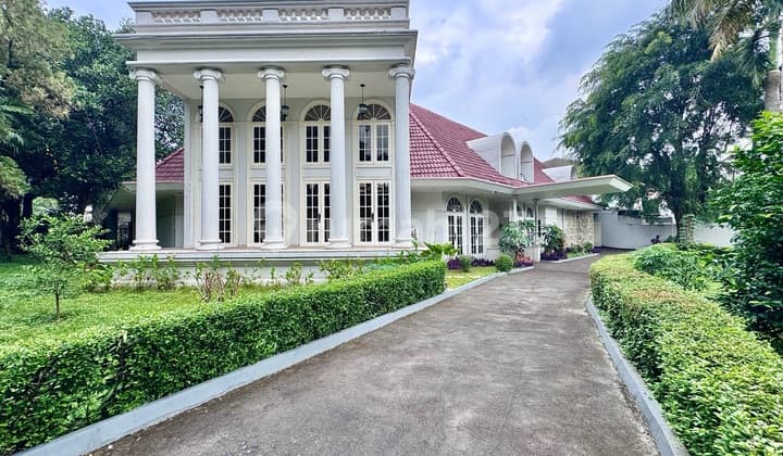 Rumah Murah Dekat Senayan City Di Area Simprug Golf