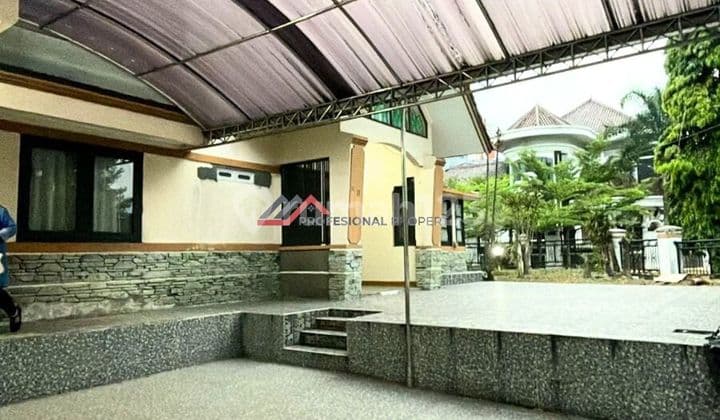 Rumah Bagus Harga Menarik Dalam Komplek Besar Di Bandung