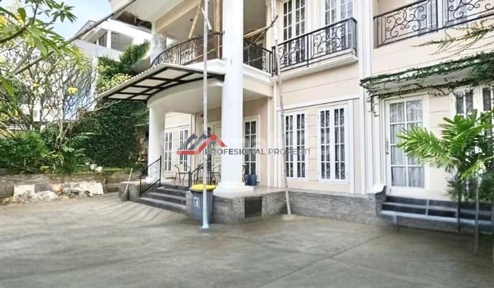 Rumah Bagus Modern Minimalis Lokasi Belakang Citos Cilandak