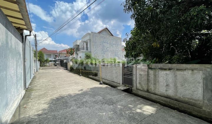 Vacant Land Ready to Build, Location Near MRT in Lebak Bulus