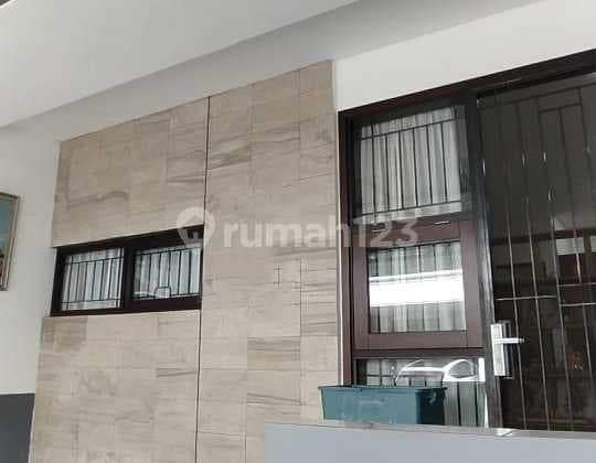Dijual Rumah Mungil Rapih Delatinos Bsd Dekat Toll