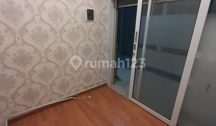 Disewakan Kios Apartemen Madison Park