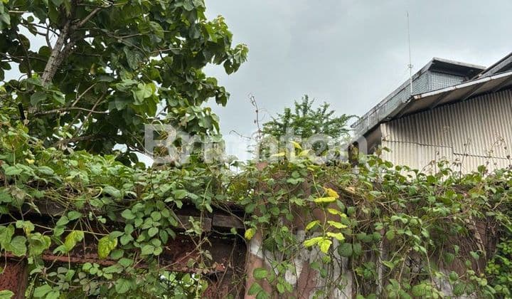 Land 3 areas with sea and toll road views in Nusa Dua