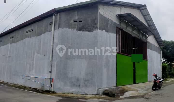 Gudang Siap Pakai Di Colomadu