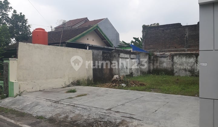 TANAH SIAP BANGUN DI LINGKUNGAN SANGAT BAGUS DI BANYUAGUNG SOLO