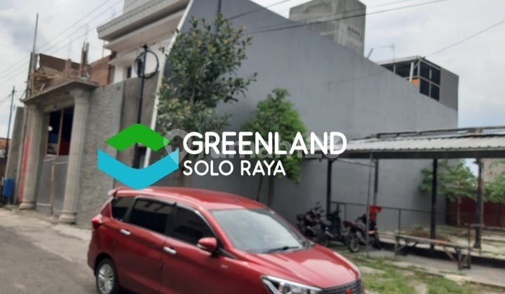 Rumah Kost plus Kantor di area Nyaman Gilingan Solo
