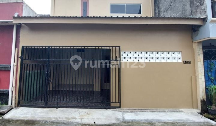 RUMAH BARU GRESS 2 LANTAI DAN MURAH DI GENTAN SOLO