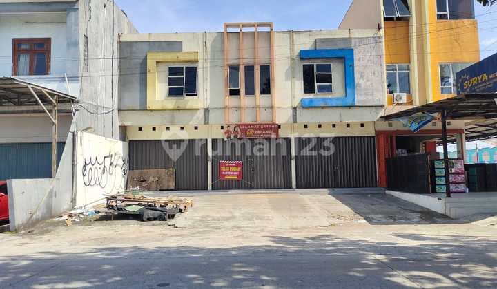 Nice 2-Story Shophouse in Banjarsari, Solo City