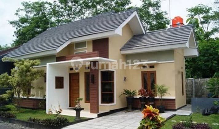 Nice House Ready to Move In, Strategic Location in Sedati Sidoarjo Near Toll Road Access