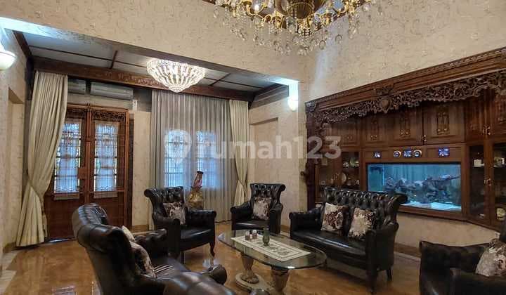 Dijual Rumah Mewah Classic Di Sayap Dago Bandung