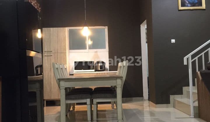 Dijual Rumah Cantik Siap Huni di Taman Kopo Indah 3 Bandung