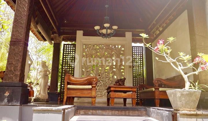 Villa Model Kolonial Hitung Tanah di Nusa Dua Bali