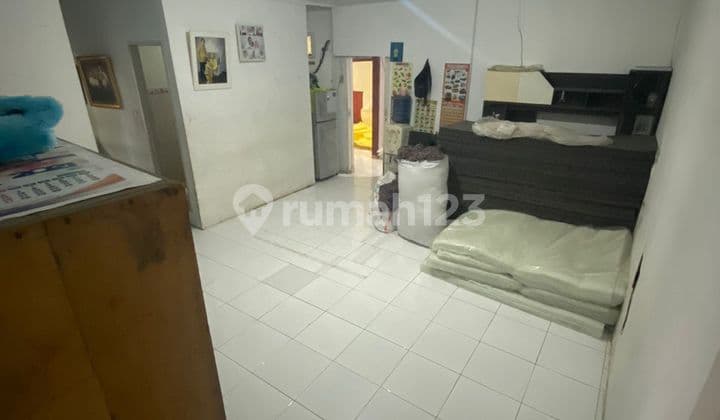 Rumah Tanah Luas Strategis Cocok untuk Usaha di Pasir Jati Cilengkrang