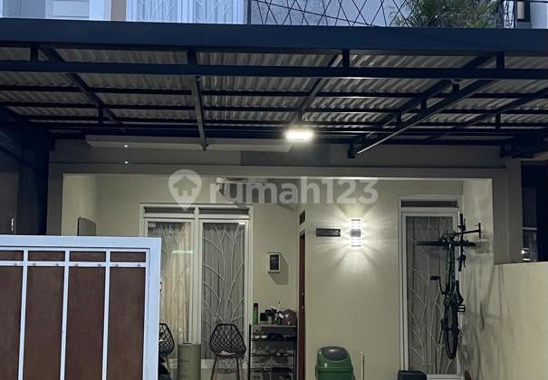 Rumah Baru 2 Lantai Arcamanik, Dekat Purbasari Siap Huni