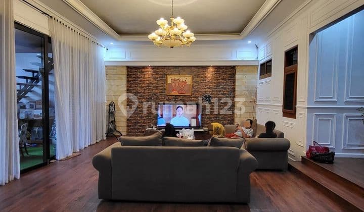 Rumah Mainroad 2 Lantai Cijerokaso Sukasari Dekat Tol Pasteur
