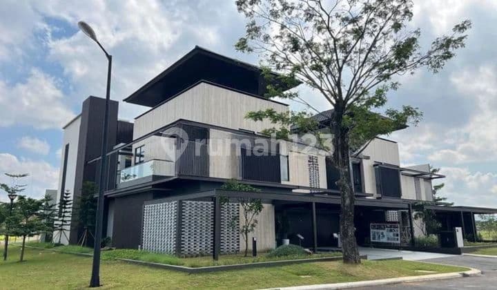 Rumah Mewah Eksklusif Cluster Xandari, Seberang Summarecon Mall