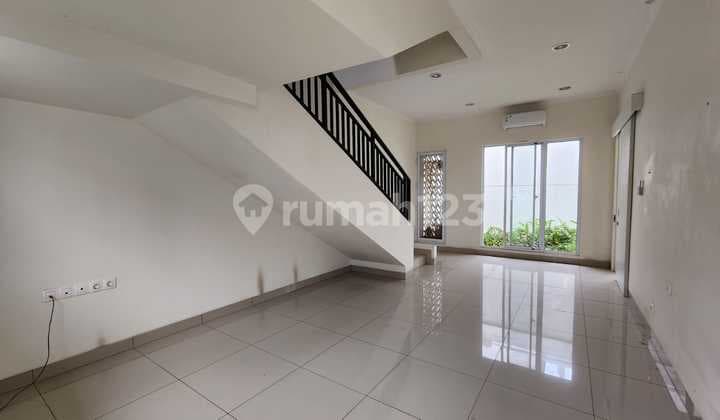 Rumah Cluster Amanda 2 Lantai Hadap Selatan di Summarecon Bandung